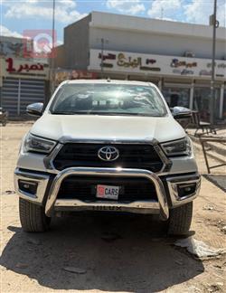 تويوتا هايلوكس